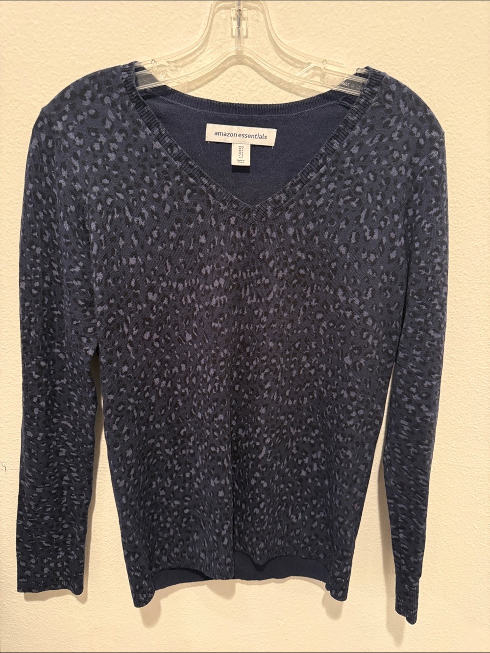 Amazon Essentials Navy Leopard V-Neck Long Sleeve Sweater